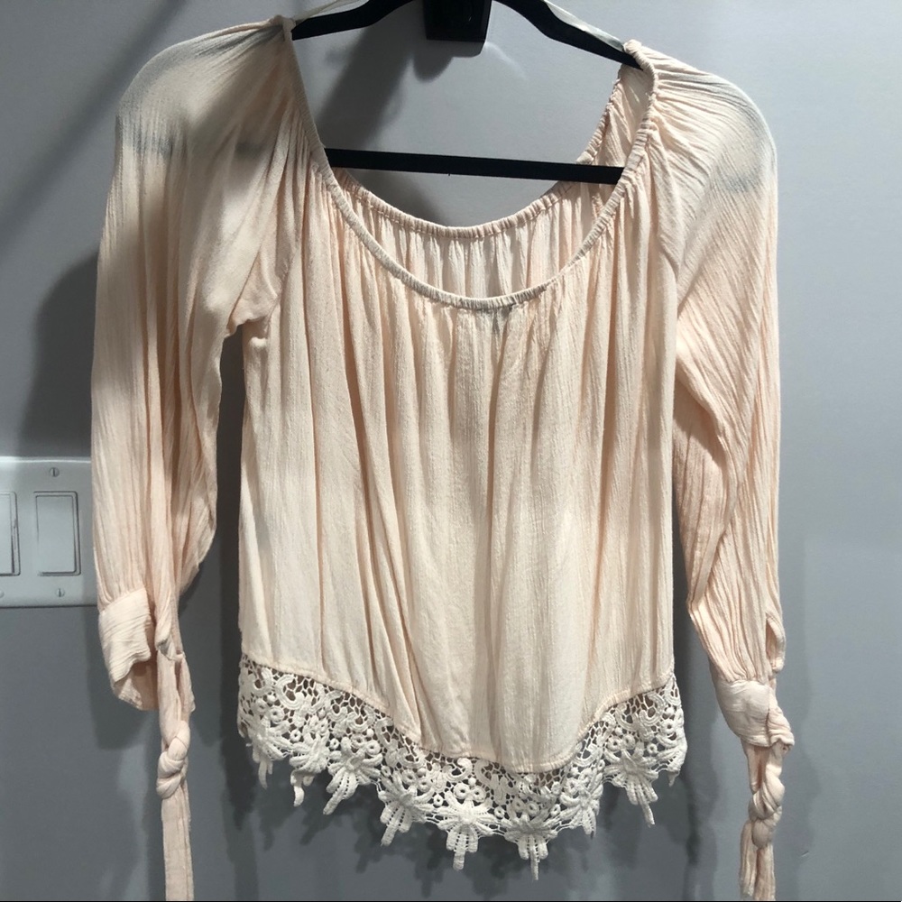 CHARLOTTE RUSSE TOP - Picture 2 of 3